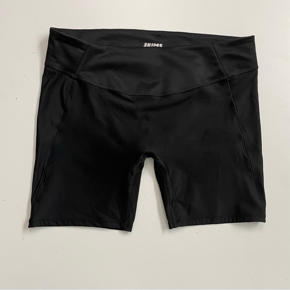 Skims Biker Shorts Boxer High Performance Athletic Shaper Exercise Black